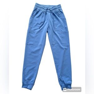 Dickies Jogger Scrubs with Drawstring in color CIPS